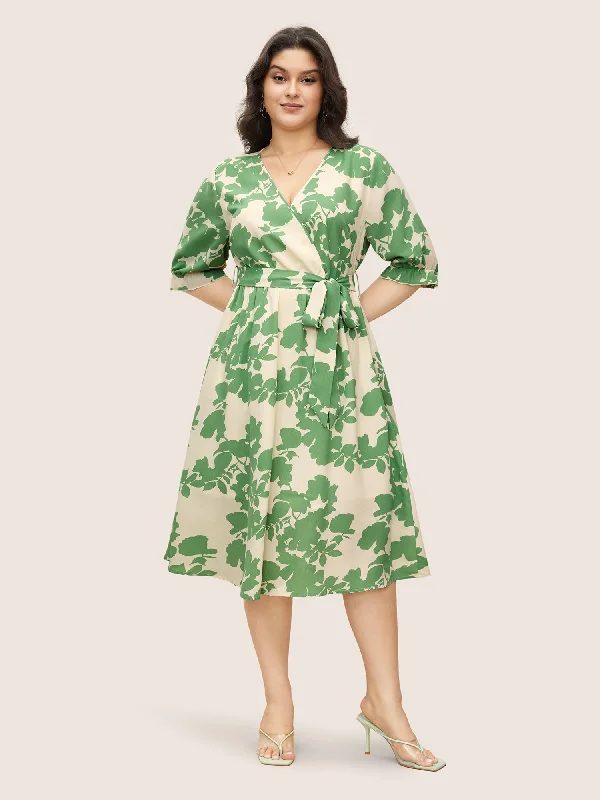 Silhouette Floral Print Overlap Collar Lantern Sleeve Dress